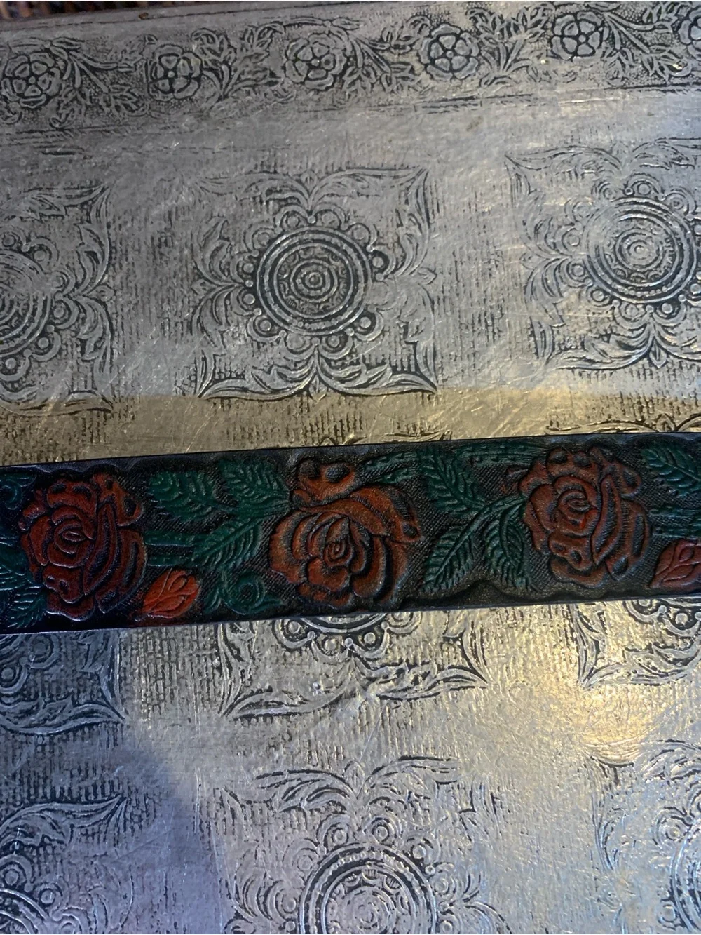 Vintage Style Rose Embossed Leather Belt